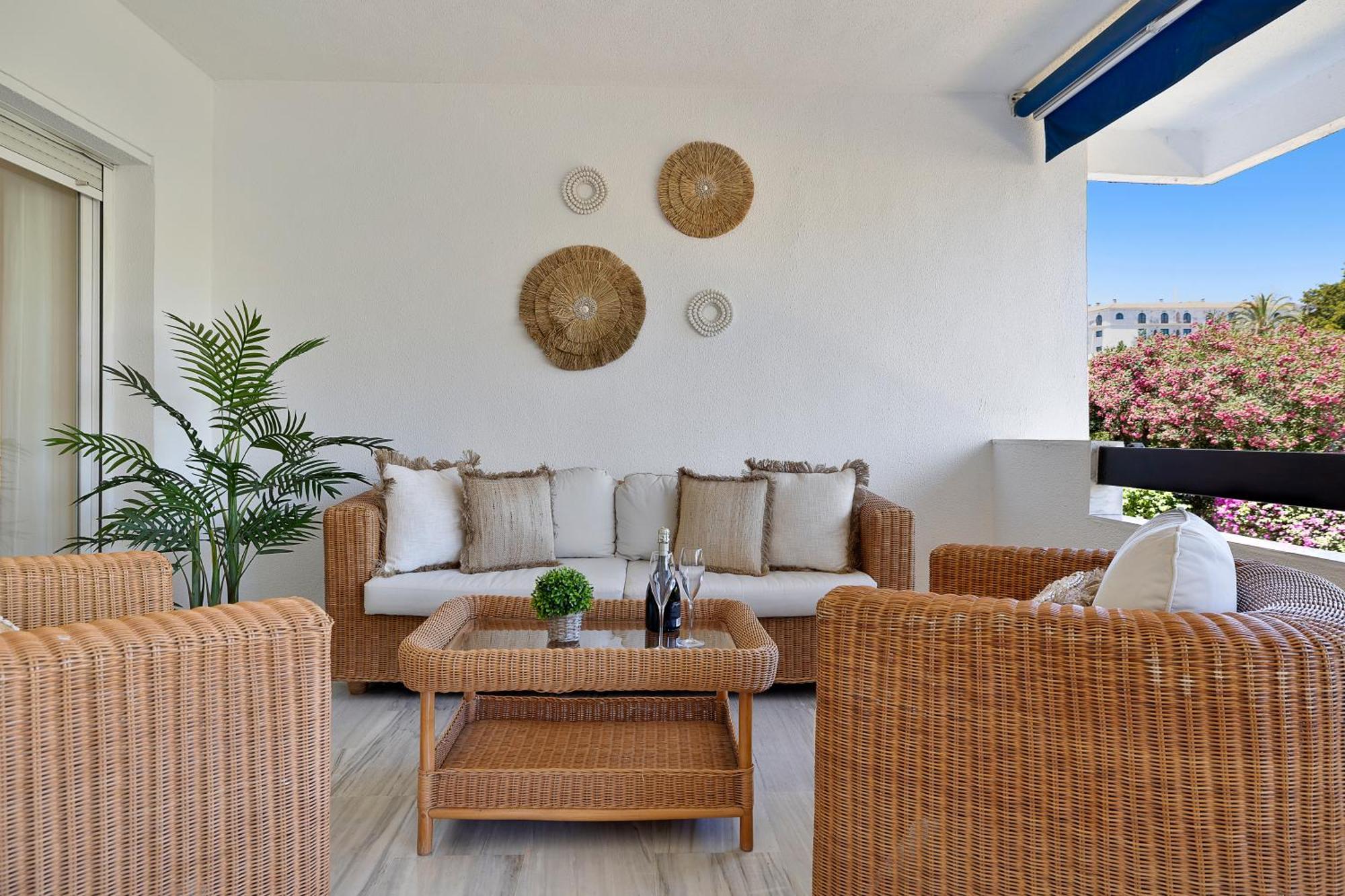 2 Bedroom Apartment In Medina Garden - Puerto Banus Marbella Eksteriør billede