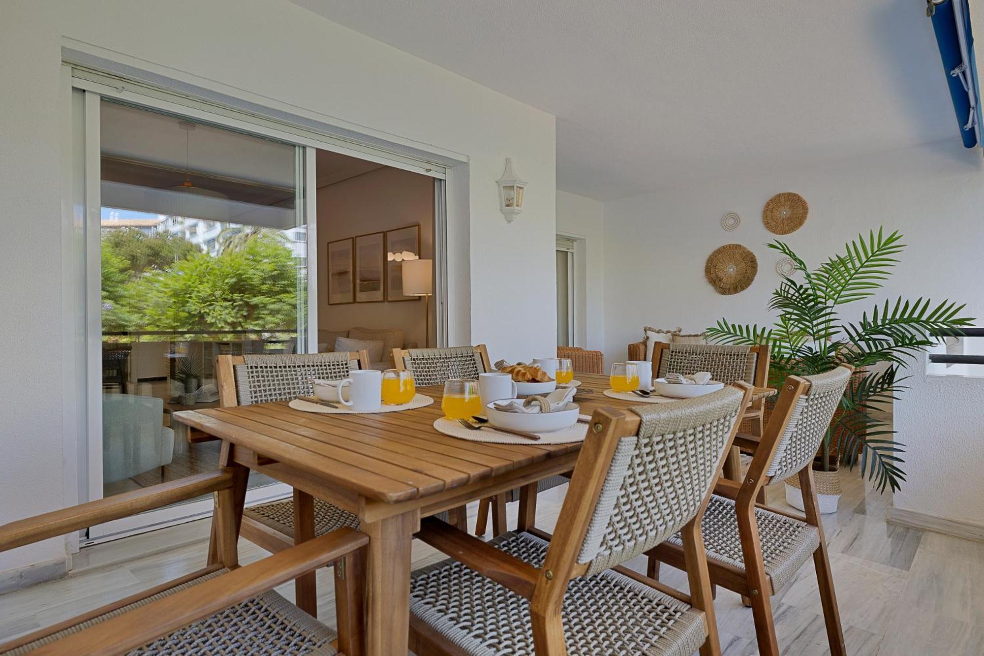 2 Bedroom Apartment In Medina Garden - Puerto Banus Marbella Eksteriør billede