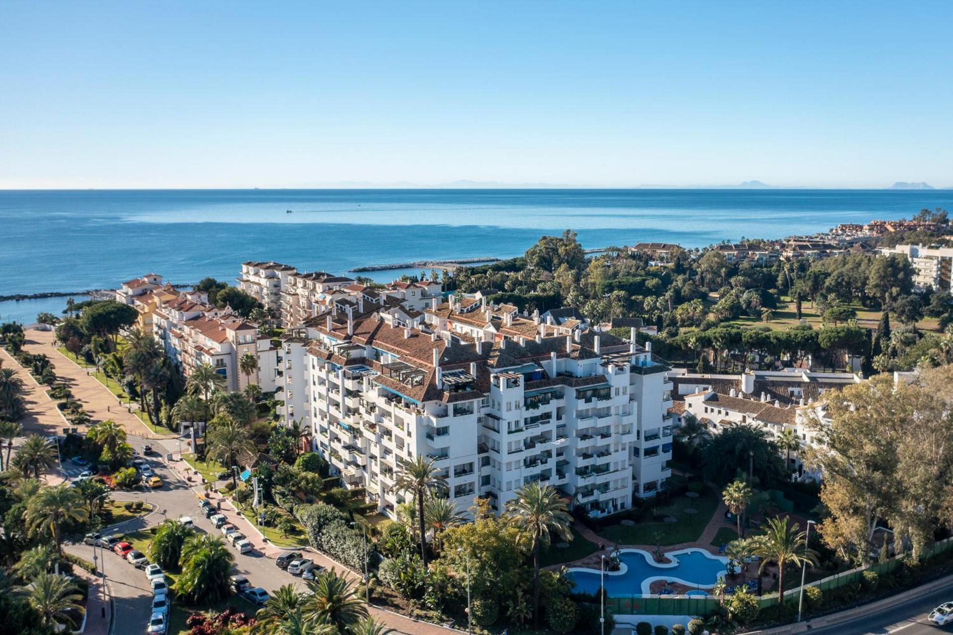2 Bedroom Apartment In Medina Garden - Puerto Banus Marbella Eksteriør billede