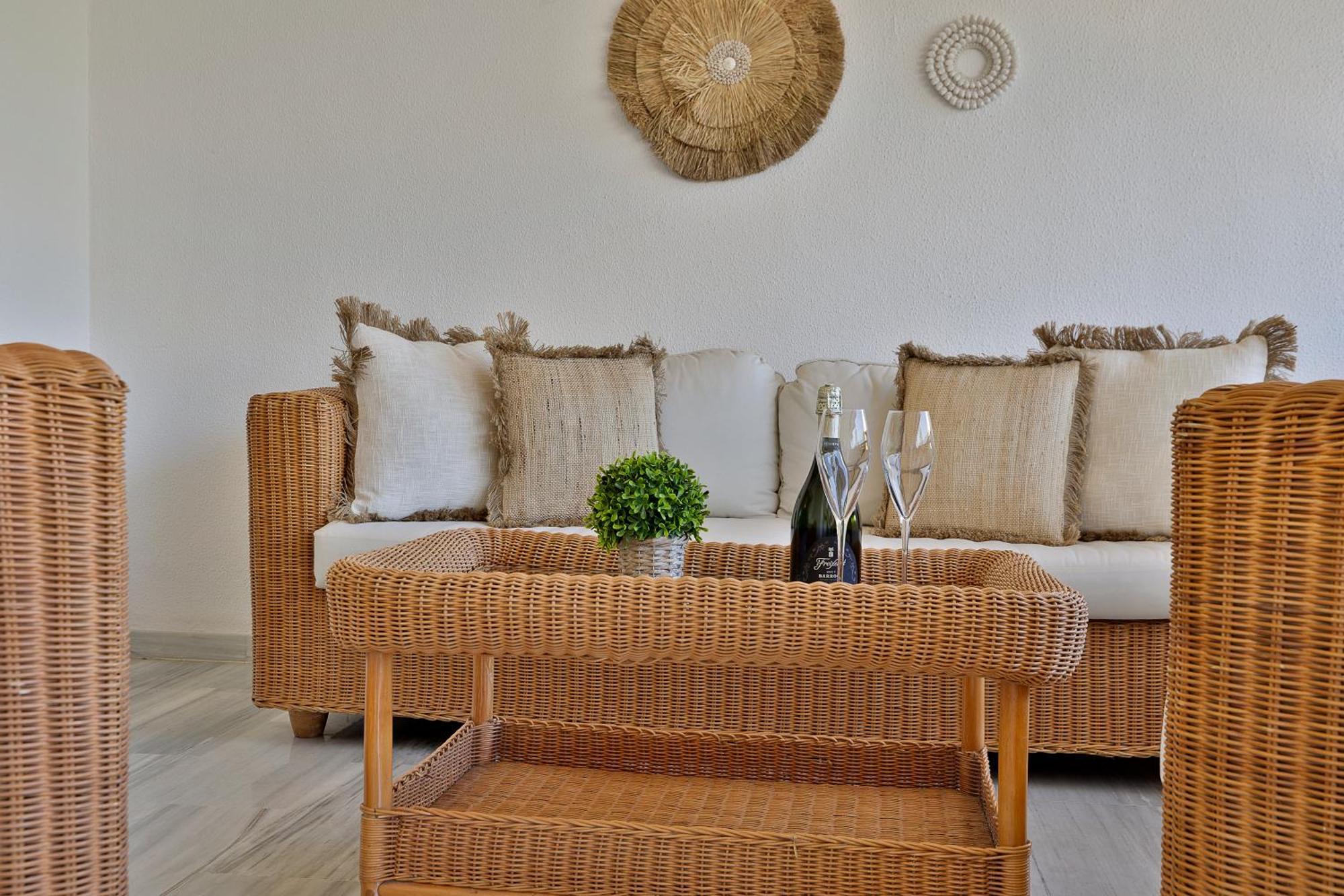 2 Bedroom Apartment In Medina Garden - Puerto Banus Marbella Eksteriør billede