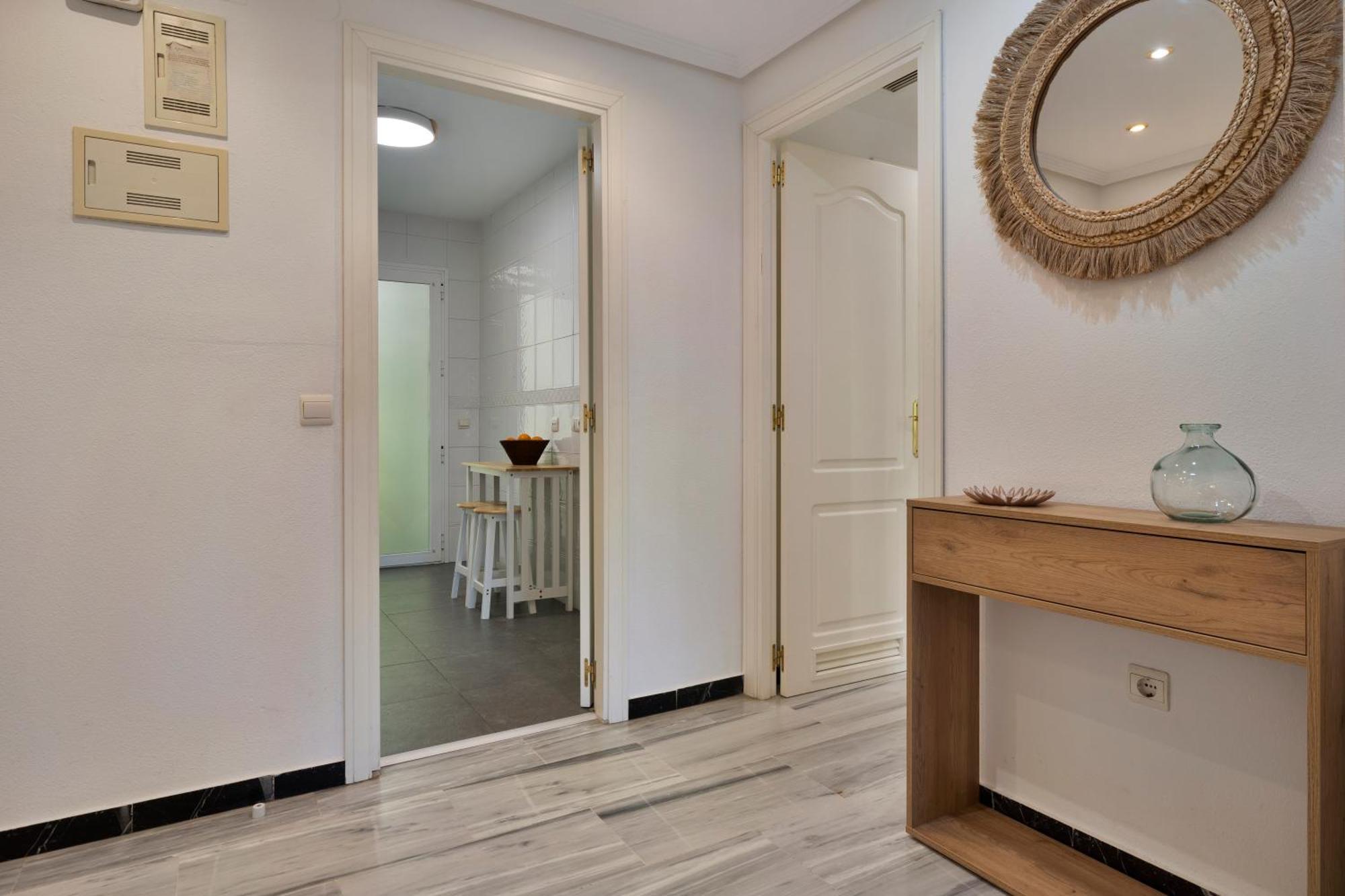 2 Bedroom Apartment In Medina Garden - Puerto Banus Marbella Eksteriør billede